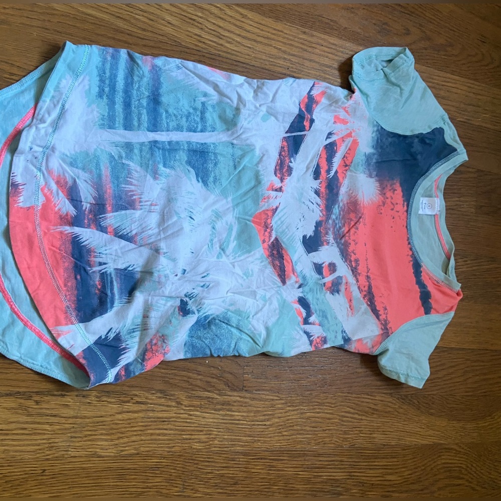 Ivivva girls Tee